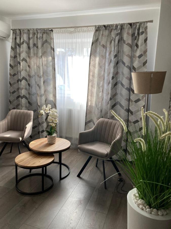 Livi Apartment 1 Satu Mare Eksteriør bilde
